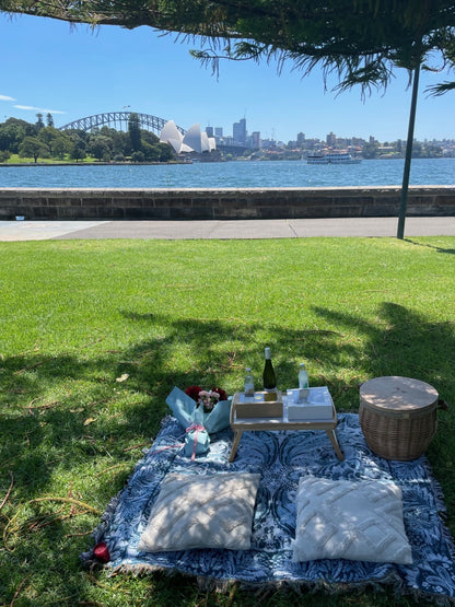 Yesterday' Woven Picnic Rug / Throw