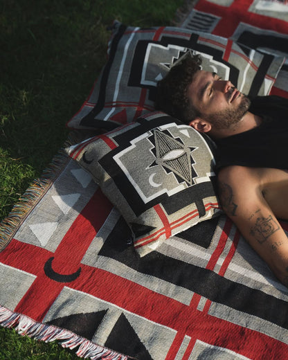 Get Back' Woven Picnic Rug / Throw