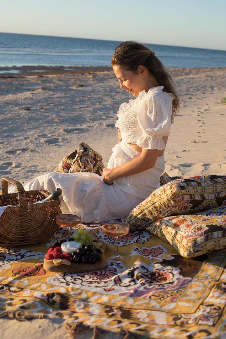 Here Comes The Sun' Woven Picnic Rug / Throw