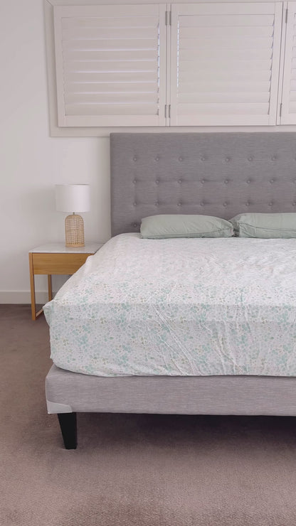 Magical Mystery' Woven Picnic Rug / Throw