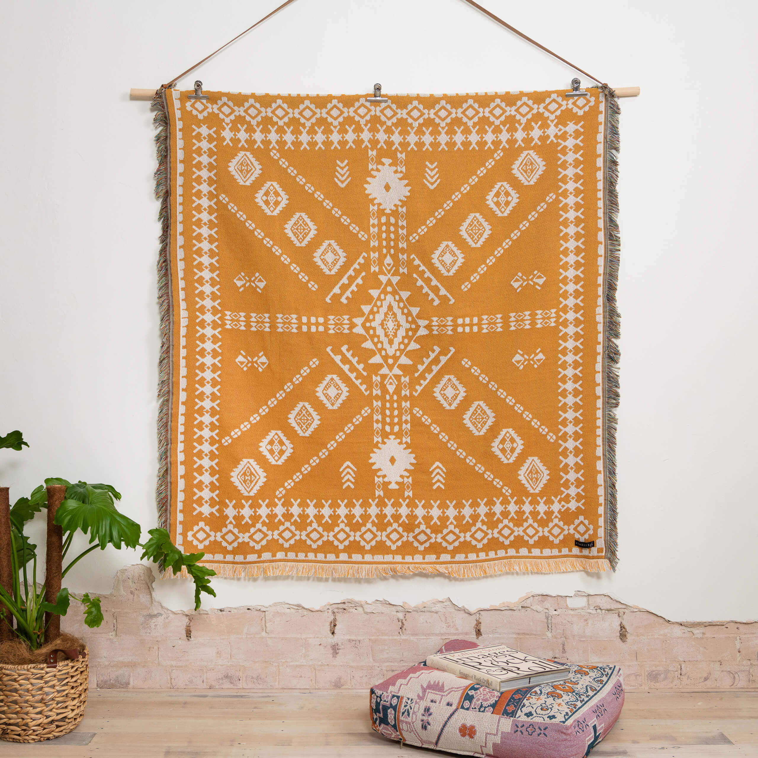 Good Day Sunshine' Woven Cotton Throw Rug Picnic Blanket – Hendeer